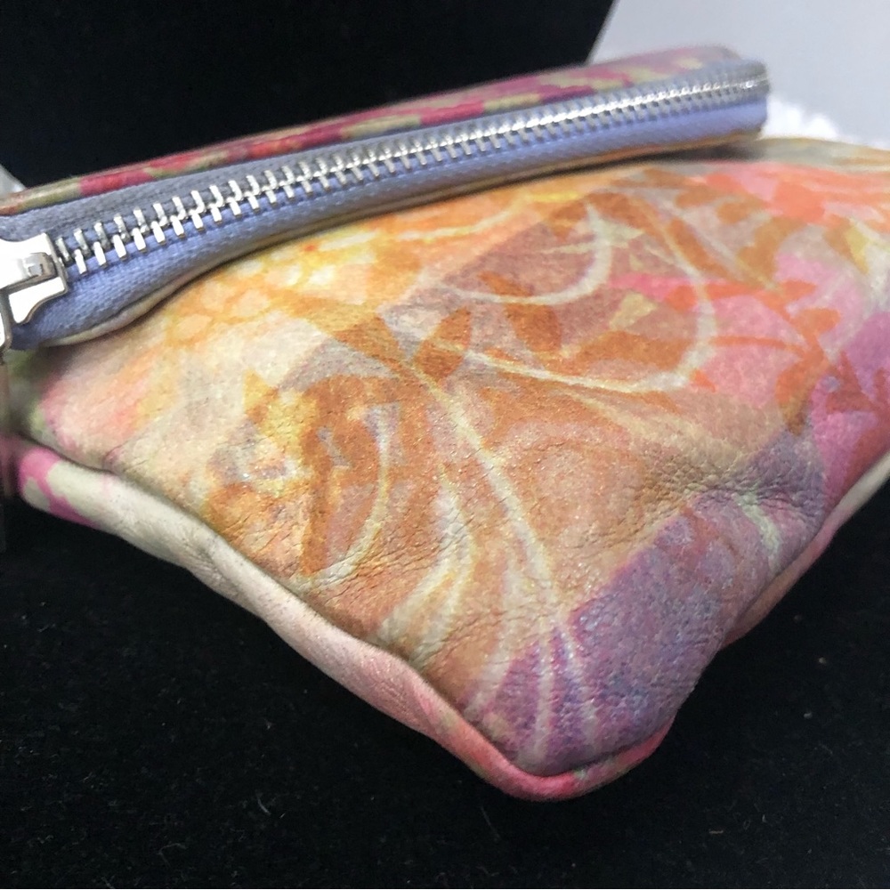 HOBO International Small Fold-Over Organizer Crossbody Purse - Picture 6 of 14